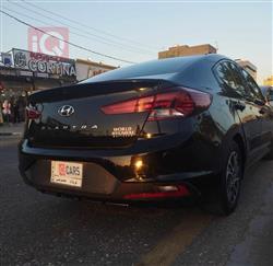 هیوندای ئەلەنترا